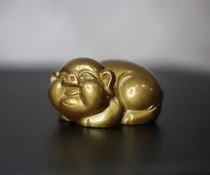 Чайная фигурка меняющая цвет «Поросёнок»
