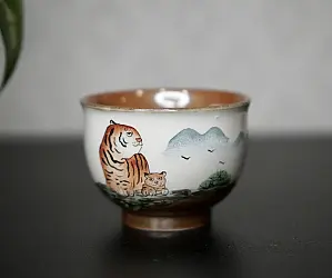 Пиала «Тигры» №  81, керамика Цзиндэчжэнь, 95 мл
