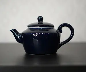 Фарфоровый чайник 1, 178 мл
